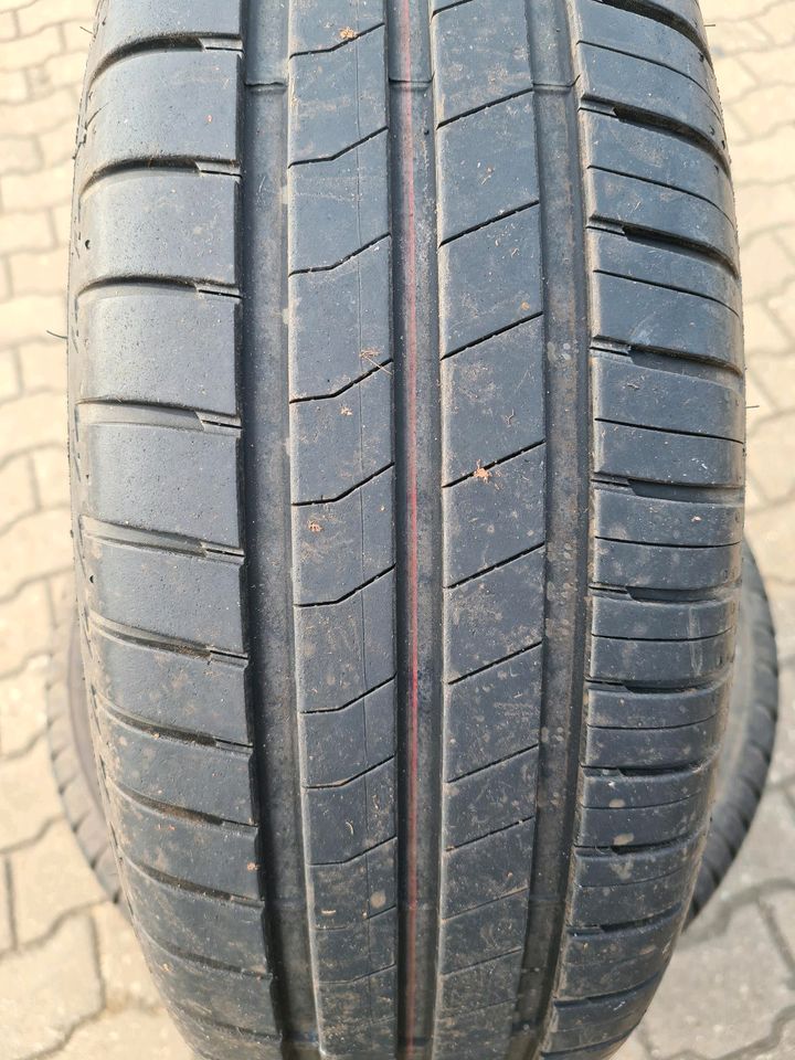 Sommerreifen 185/65 RT15 88T Bridgestone in Erlangen