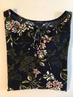 Marc Öl Polo Langarm Damen Bluse Dunkelblau Blumen Gr. 36 wie neu Niedersachsen - Garbsen Vorschau