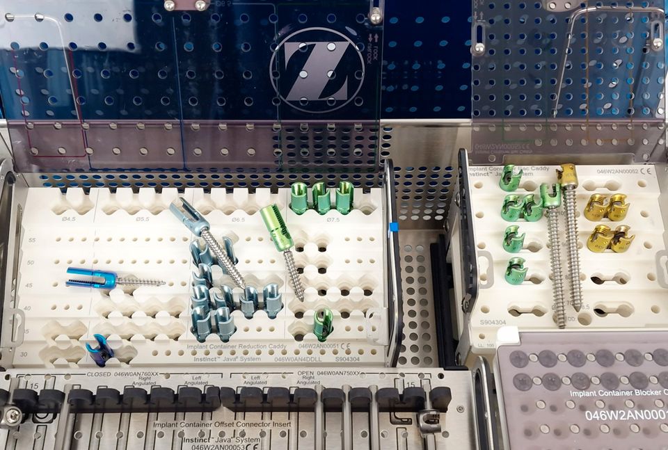 Zimmer Spine Instinct Java System Implant Container Base Tray in Paderborn