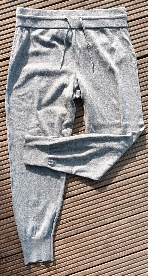 Esprit edc Strickhose Jogginghose super weich Gr.XL grau in Rudolstadt