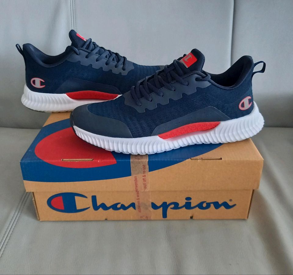 NEU CHAMPION GR. 44 HERREN SNEAKER SCHUHE BLAU in Gau-Odernheim