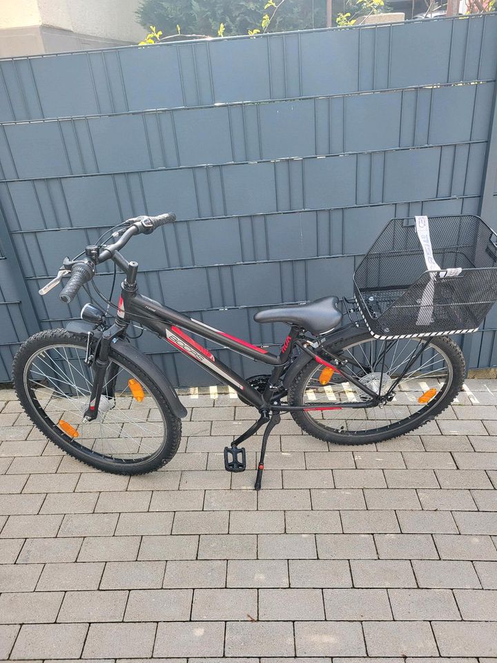 Mädchen Fahrrad Mountainbike 26 Zoll Neuwertig in Korntal-Münchingen