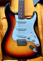 Fender Stratocaster 1963 NOS Sunburst Custom Shop Mint & Complete Nordrhein-Westfalen - Emmerich am Rhein Vorschau