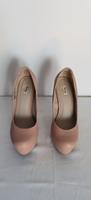 High Heels Pumps mit 13 cm Absätzen, Rose, Größe 38 München - Berg-am-Laim Vorschau