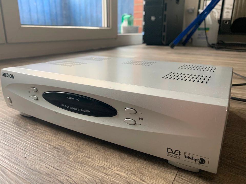 Medion Digitaler Satellitenreceiver FTA 3000 R in München