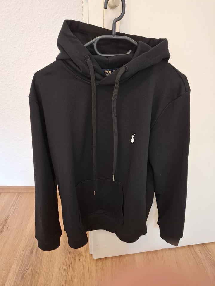 Hoodie Schwarz NEU/S in Essen