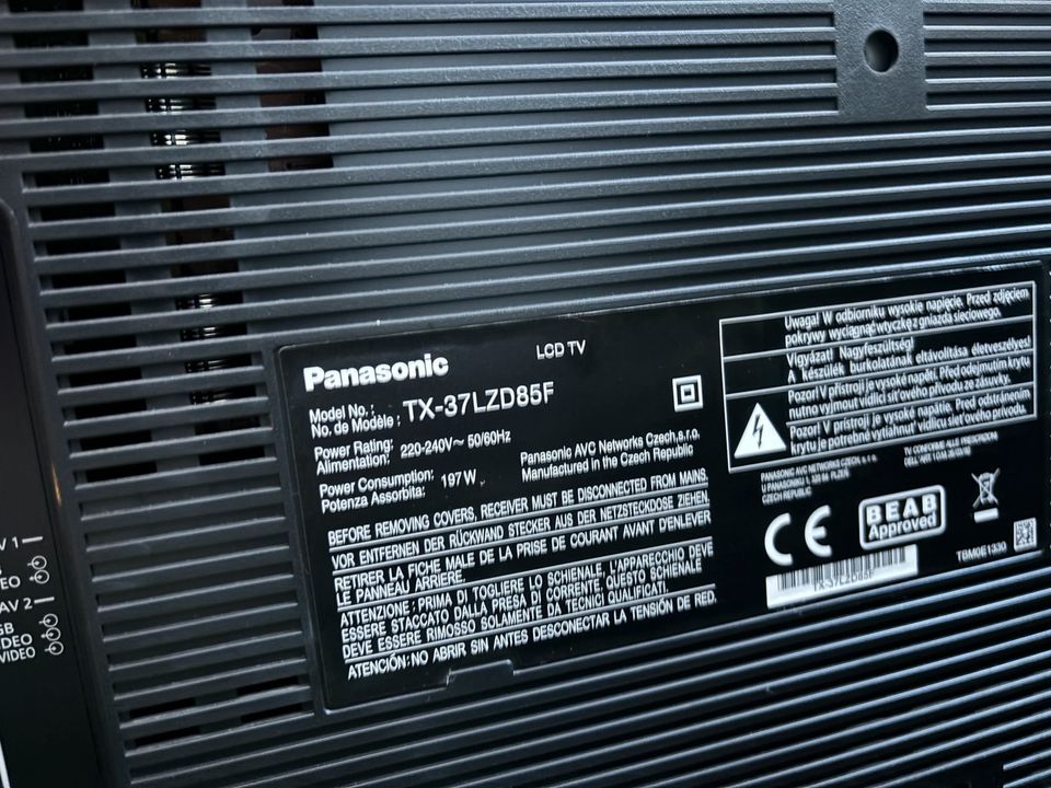 Panasonic Fernseher + Kathrein Receiver zu verkaufen - LESEN!!! in Wiesau