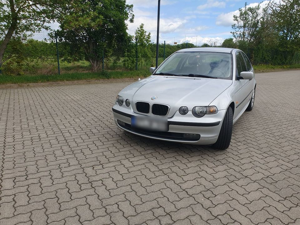 BMW E46 Compact 318 d DPF  HU/AU neu in Egeln