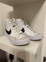 Nike Blazer Mid 77 weiß schwarz  Gr. 4  36,5 Saarbrücken-West - Klarenthal Vorschau