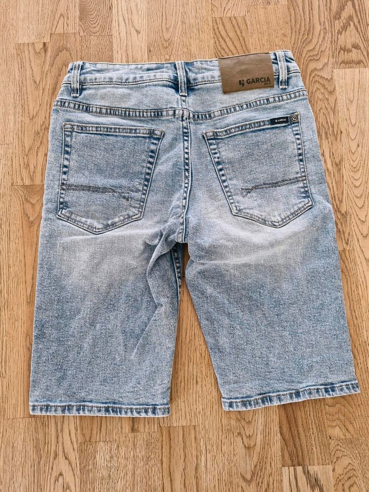 Garcia Jeansshorts Gr. 158 in Am Mellensee