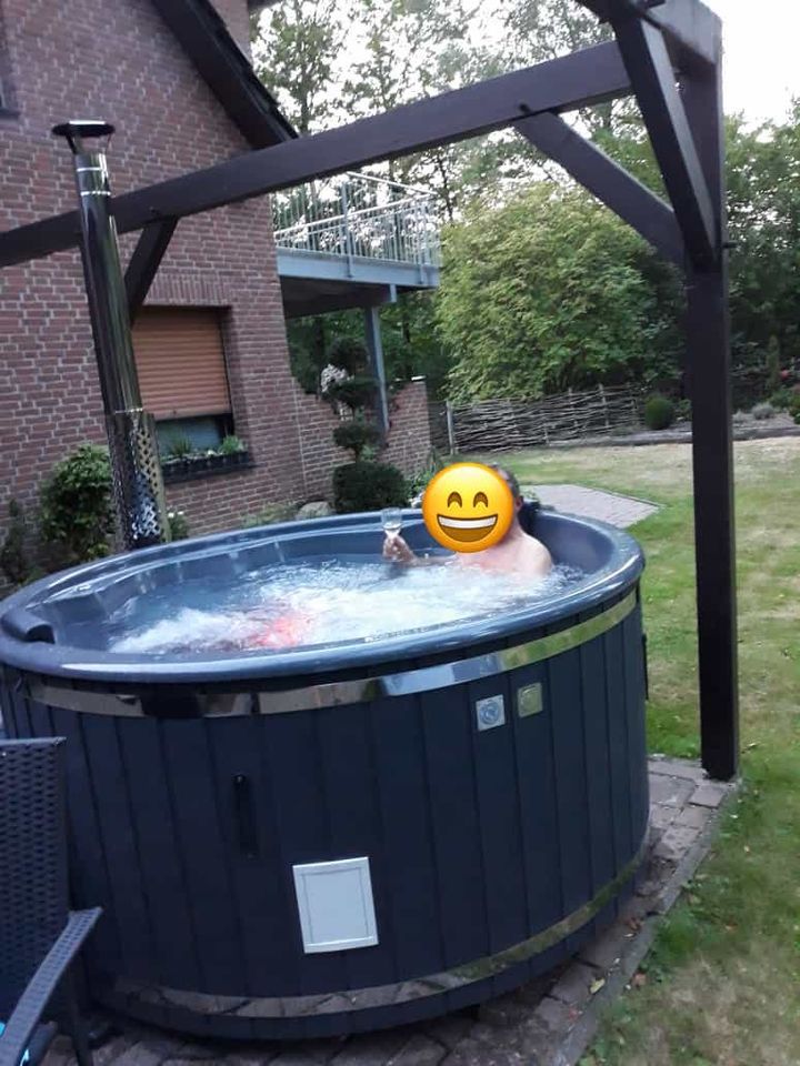 Hot Tub Garten Jakuzzi Sauna Whirlpool  Badefass in Löhne