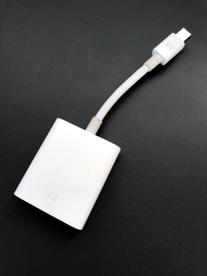 Apple DisplayPort Adapter (VGA / HDMI) in Berlin