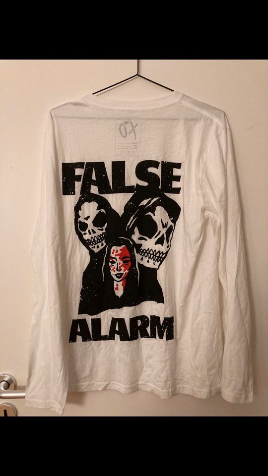 The Weeknd False Alarm Longsleeve Withe M Pop Up Shirt in Berlin