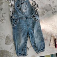 Süßes Set Mickey M. T-Shirt und Jeans Latzhose Gr. 74 beides 4€ Berlin - Tempelhof Vorschau