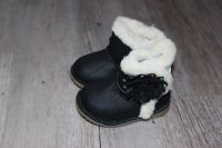 Baby Fell Stiefel Gr. 14 gefüttert Winterstiefel Kinderstiefel NE Sachsen - Chemnitz Vorschau