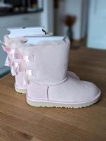 UGG Boots Rosa  Neu Hessen - Zwingenberg Vorschau