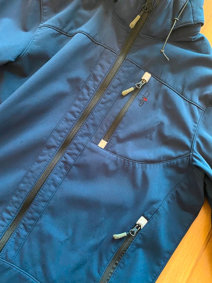 CMP Softshell Jacke, Stretch, fällt wie Größe "M" aus, robust, in Falkensee