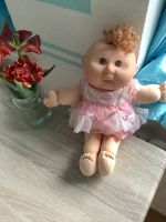 CABBAGE PATCH KIDS - Baby Puppe mit Satin Kleid Kohl Patch Kinder Niedersachsen - Buchholz in der Nordheide Vorschau