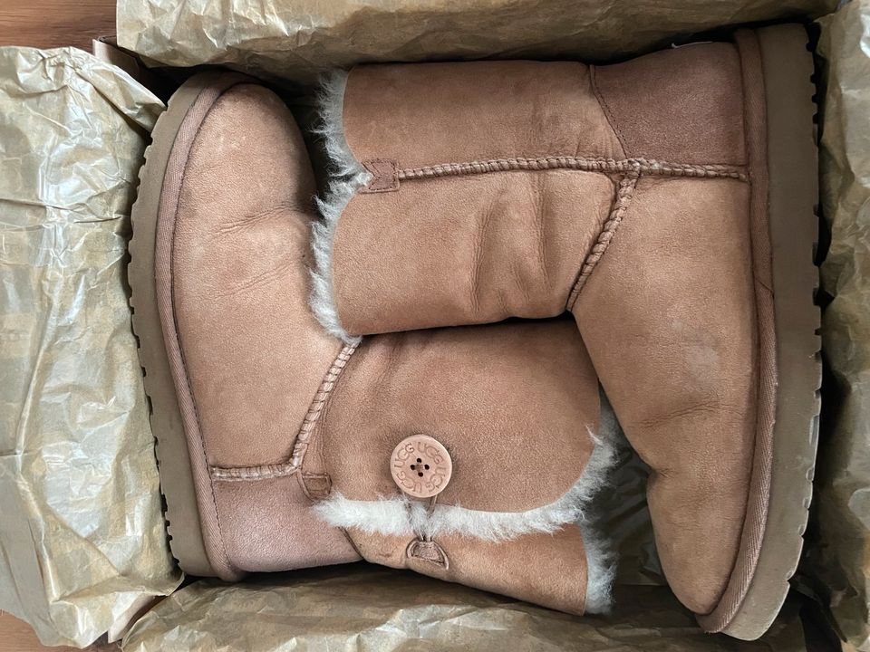 Ugg Boots Größe 39 in Lastrup