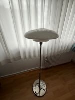 Ikea Lampe mit Glühbirne Hessen - Eschborn Vorschau
