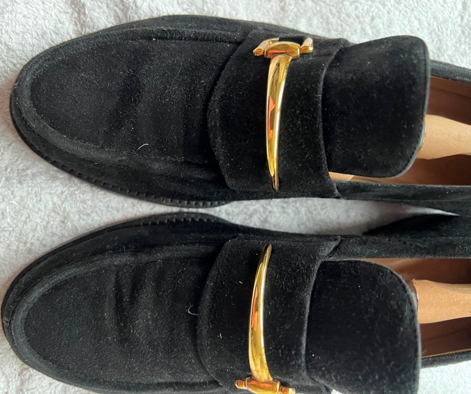 Gucci Loafer  Schuhe Leder Gr. 38,5C in Bremen