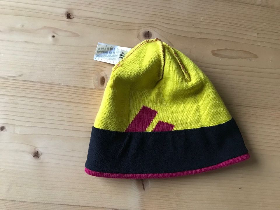 adidas Mütze in kräftigen Farben, mit Wolle, NEU in Krayenberggemeinde