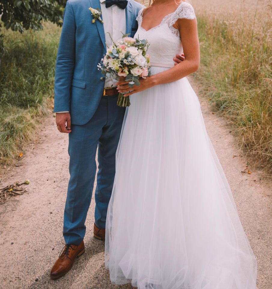 Hochzeitskleid Brautkleid Hochzeit Tüll Spitze weiß A-Linie Kleid in Heidelberg