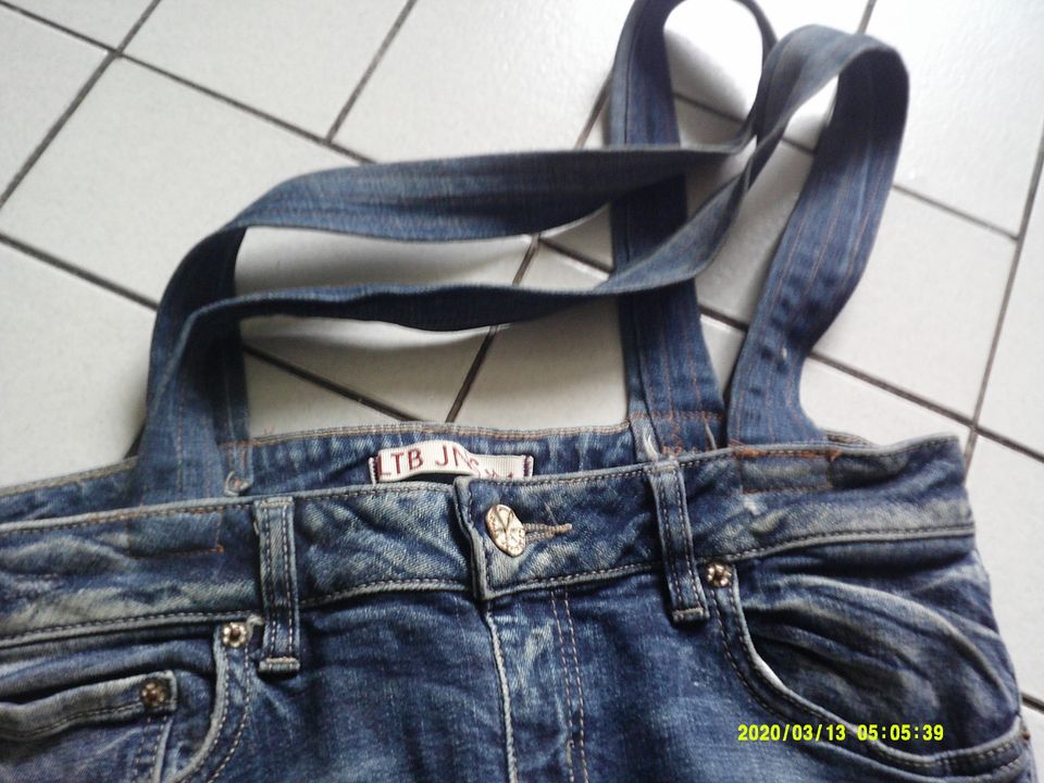 Jeanstasche, Unikat, aus alter Jeans handgenäht, gebraucht in Gelsenkirchen