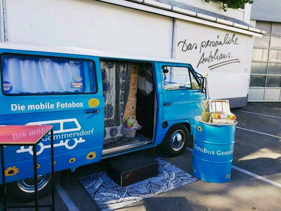 Fotobus Fotobox Bar Fotobulli Hochzeit 2023 Firmenfeier VW Bus in Krautheim