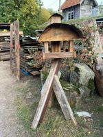 Vogelvilla mit Futterturm - aus der Blöcher Werkstatt Nordrhein-Westfalen - Lemgo Vorschau