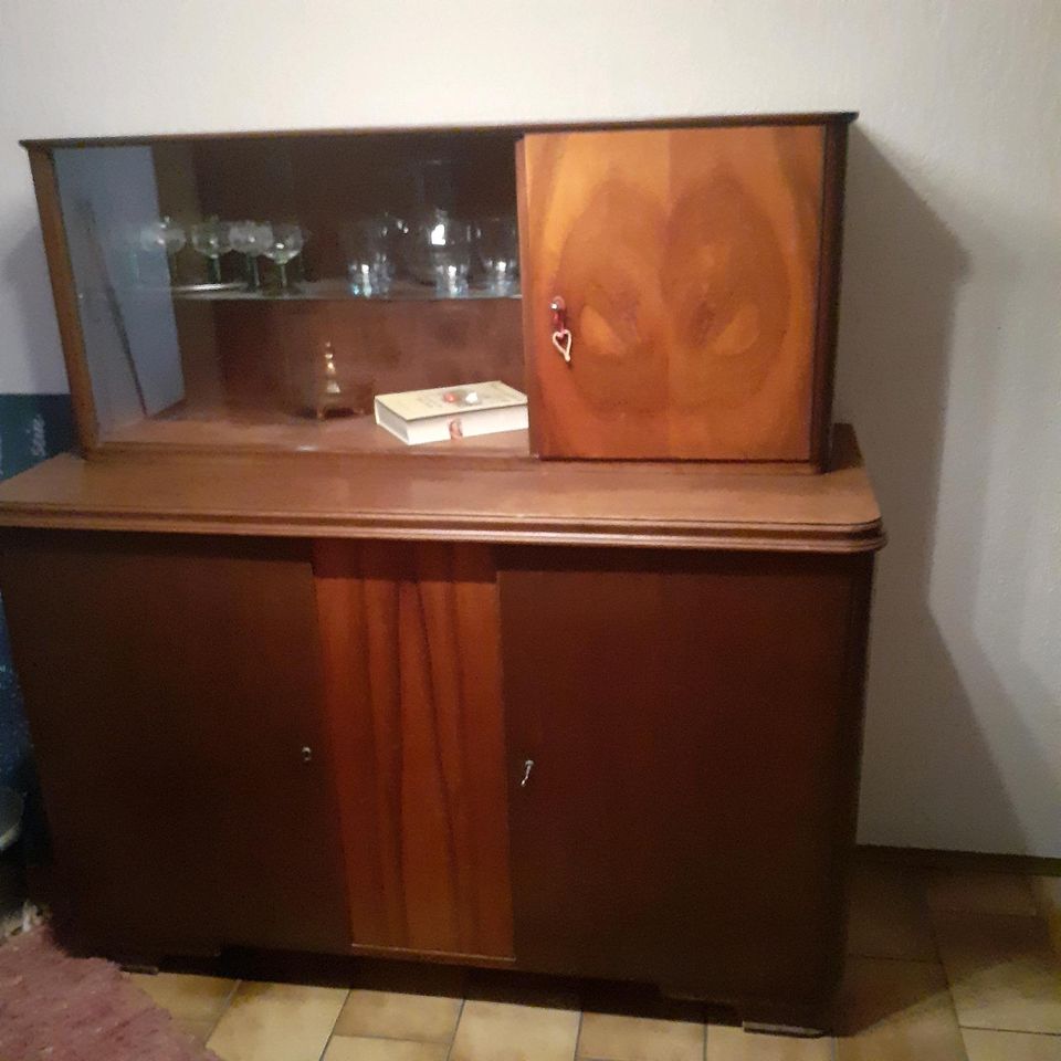 Buffet / Schrank / Kommode in Harburg (Schwaben)