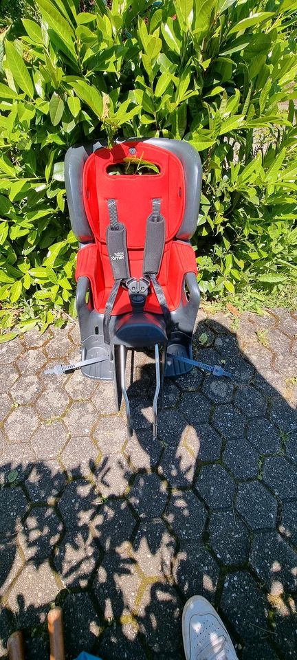 Römer britax Fahrradsitz Comfort mit Halterung in Sankt Augustin