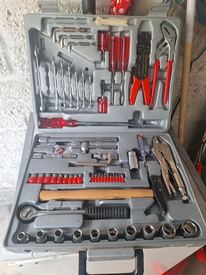 Werkzeug koffer neu in Krefeld