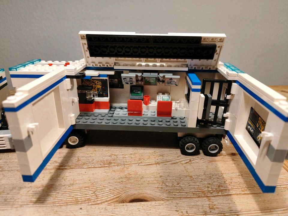 Lego City - Polizeitruck / Kommandozentrale in Quickborn