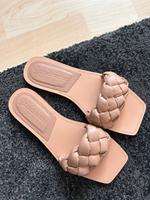 Sommer Schlappen von Stradivarius Niedersachsen - Wilhelmshaven Vorschau