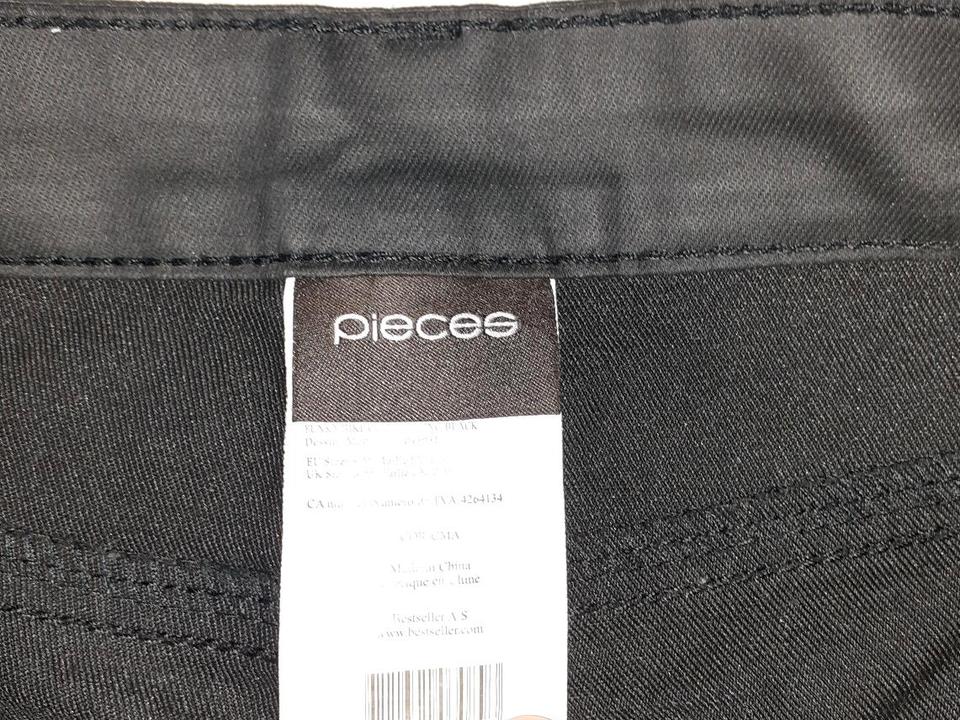 'pieces'☆Skinny Stretch-Jeans☆schwarz☆glänzend☆Gr. S☆ in Leinefelde-Worbis