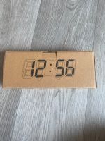 Alarm Clock oder Digitale Uhr Mitte - Wedding Vorschau