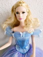 Barbie,Disney,Cinderella,Live Action,Puppe,Lily James,Ballkleid Bayern - Wolfratshausen Vorschau