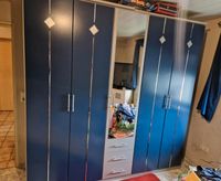 Schrank blau Silber mit Spiegel Schlafzimmer Kleiderschrank Bayern - Rattelsdorf Vorschau