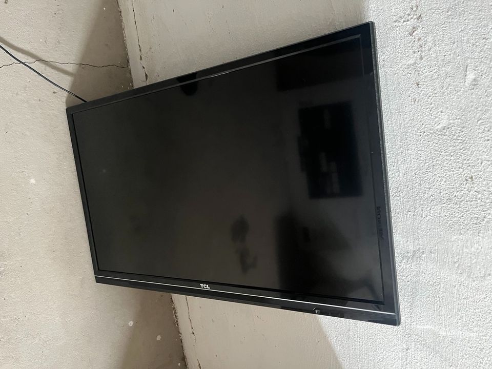 TCL Fernseher 32 Zoll in Elze