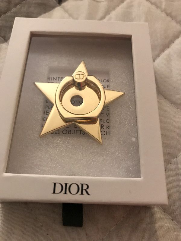 Smartphone Ring Marke DIOR in Lüdenscheid