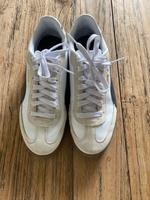 Puma  Sneaker Soft 42 Nordrhein-Westfalen - Gütersloh Vorschau