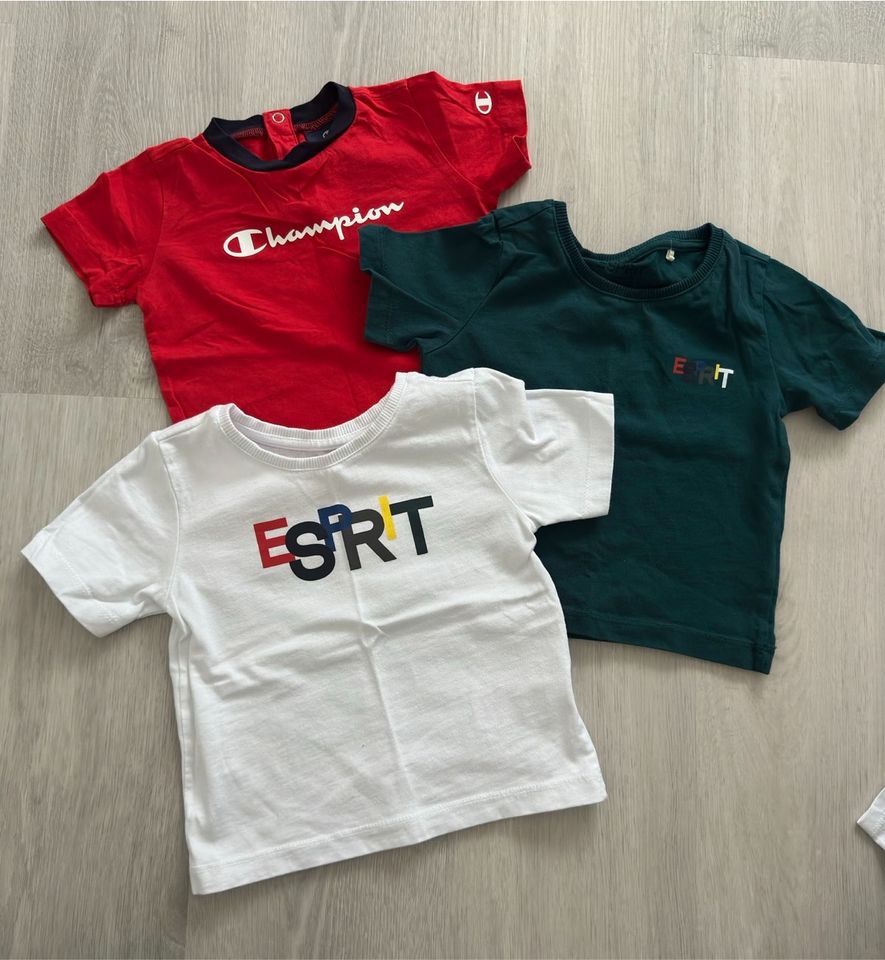 3  Marken T-Shirts von (Champion, Esprit) in Mosbach