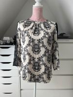 Hallhuber Bluse mit Muster Spitze an Armen Größe 36 beige schwarz Nordrhein-Westfalen - Altena Vorschau