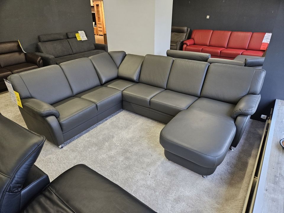 NEU ECHTLEDER Wohnlandschaft Couch Ledersofa Bettfunktion Kasten in Bocholt