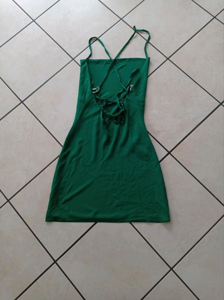 Kleid von asos Gr S 36 grün in Mengen