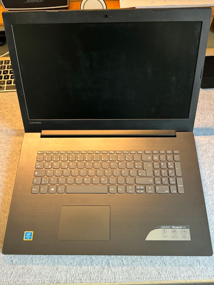 Lenovo IdeaPad 320 17 Zoll (aufgerüstet) und Windows 10 Enterpris in Ehrenkirchen