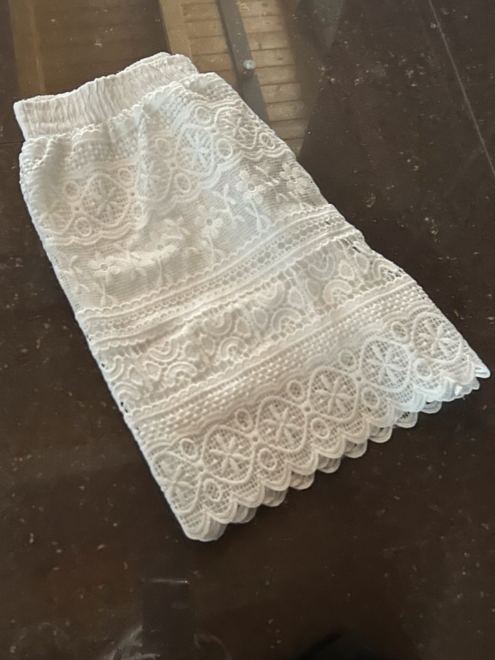 Boho Ibiza Shorts weiß Gr.S/M Neu in Dreis