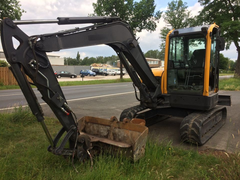 BAGGER VOLVO ECR 58 KLIMA in Neustadt am Rübenberge