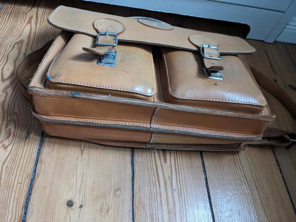 Leder Umhängetasche Vintage Schule Schultasche Lehrer Braun beige in Berlin